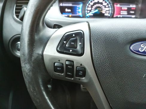 Used 2016 Ford Taurus SHO w/ Equipment Group 401A AWD/4WD image 21