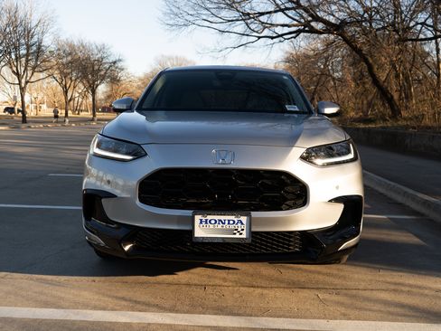 Used 2026 Honda HR-V EX-L image 3