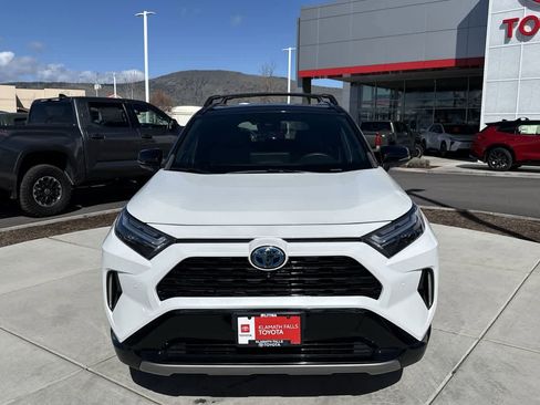 Used 2023 Toyota RAV4 XSE image 3