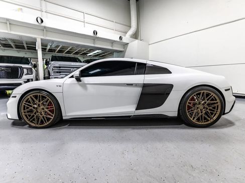 Used 2023 Audi R8 V10 performance RWD image 27