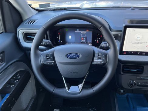 New 2025 Ford Maverick XLT w/ XLT Luxury Package image 16