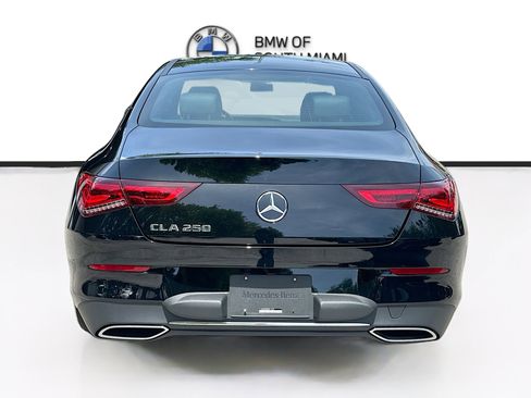 Used 2022 Mercedes-Benz CLA 250 image 5