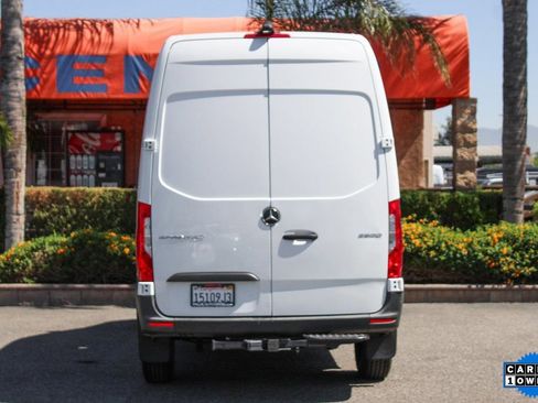 Used 2021 Mercedes-Benz Sprinter 144 Cargo image 6