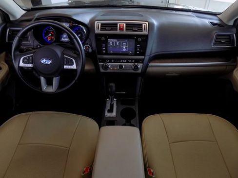 Used 2016 Subaru Outback 2.5i Limited AWD/4WD image 12