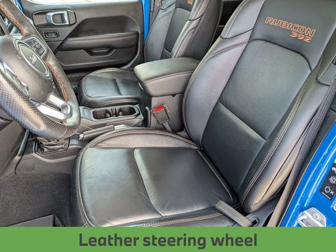 Used 2021 Jeep Wrangler Unlimited Rubicon w/ Dual Top Group AWD/4WD image 32