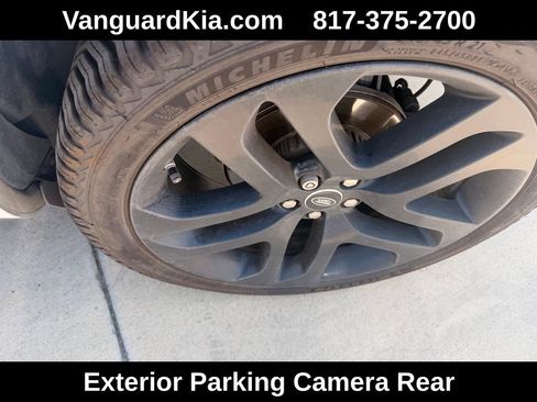 Used 2020 Land Rover Range Rover Evoque SE AWD/4WD image 9