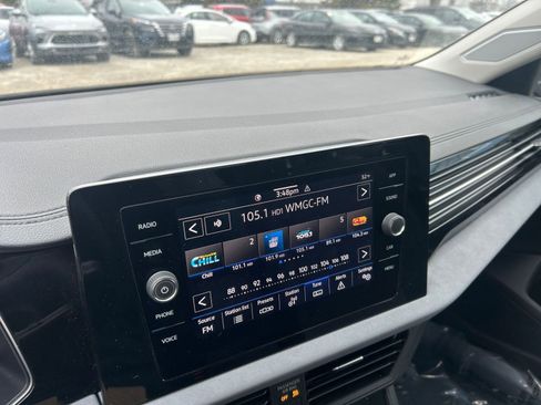 Used 2025 Volkswagen Jetta SE image 21