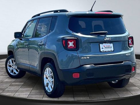 Used 2016 Jeep Renegade Latitude w/ Cold Weather Group AWD/4WD image 7