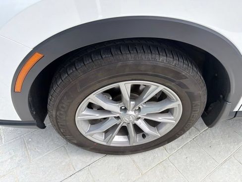 Used 2025 Honda CR-V EX-L image 8