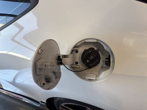 Used 2021 Hyundai Veloster N FWD image 11
