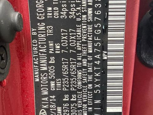 Used 2015 Kia Sorento LX image 19