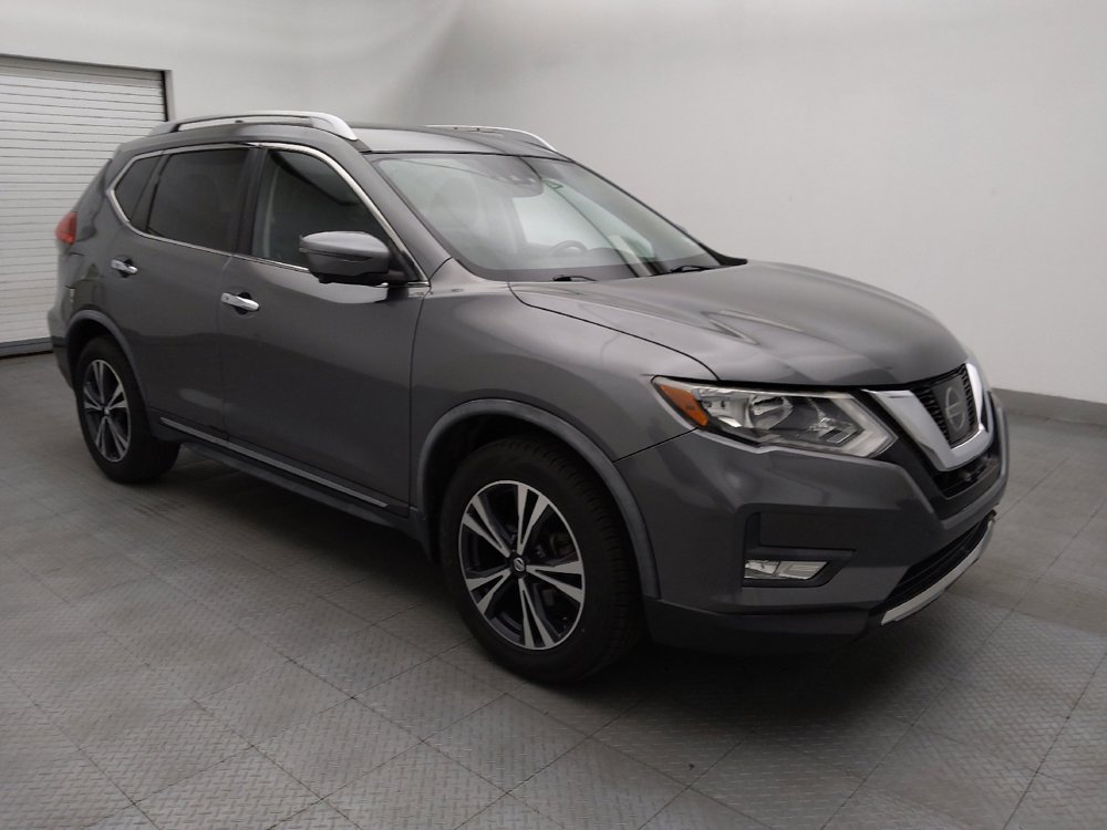 Used 2017 Nissan Rogue SL FWD image 11