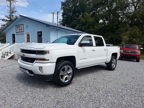 Used 2018 Chevrolet Silverado 1500 LT w/ All Star Edition AWD/4WD image 2