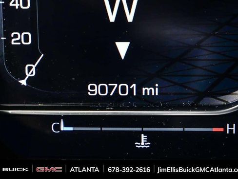 Used 2024 GMC Sierra 1500 Denali AWD/4WD image 9