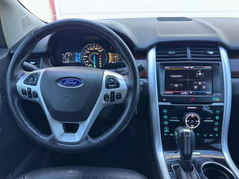 Used 2013 Ford Edge Limited image 18