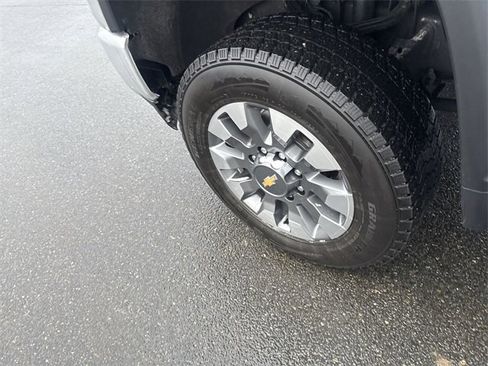 Used 2023 Chevrolet Silverado 2500 Custom w/ Custom Convenience Package image 34