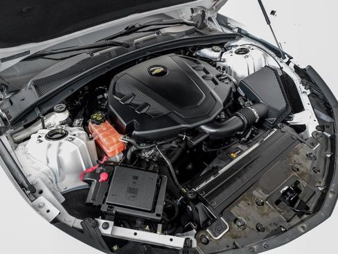 Used 2023 Chevrolet Camaro LT RWD image 44