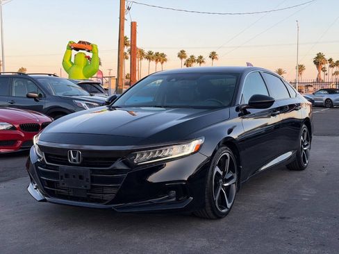 Used 2021 Honda Accord Sport image 2