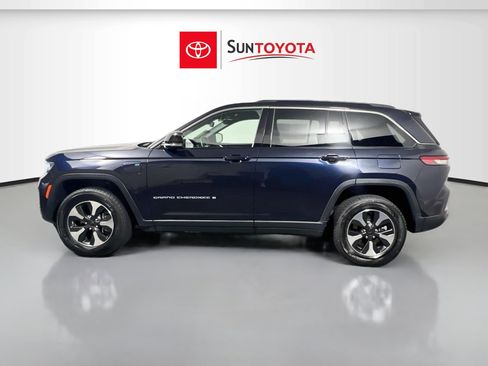 Used 2024 Jeep Grand Cherokee Limited 4xe AWD/4WD image 7