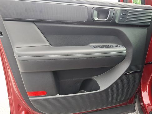Used 2025 Hyundai Santa Fe Calligraphy FWD image 12