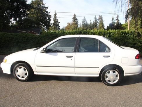 Used 1998 Nissan Sentra GXE FWD image 12