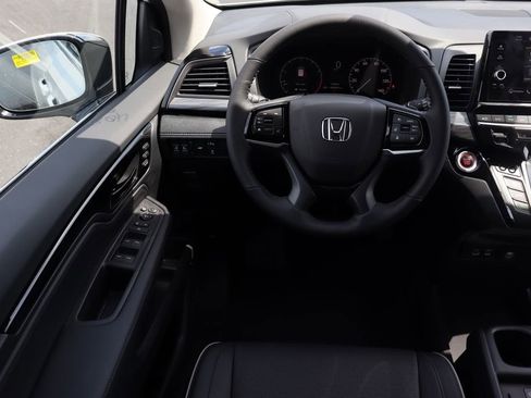Used 2026 Honda Odyssey Elite image 20