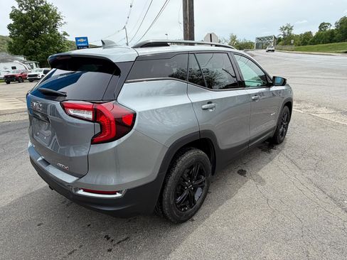 Used 2023 GMC Terrain AT4 AWD/4WD image 9