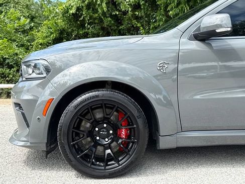 Used 2021 Dodge Durango SRT Hellcat w/ Technology Group AWD/4WD image 5