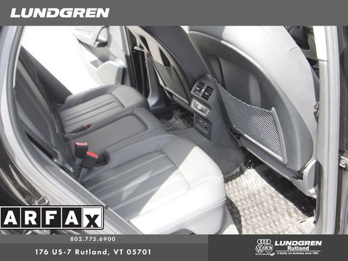 Used 2023 Audi Q5 2.0T Premium w/ Convenience Package AWD/4WD image 16
