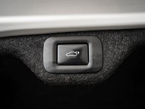 Certified 2023 Lexus ES 250 w/ Premium Package image 21