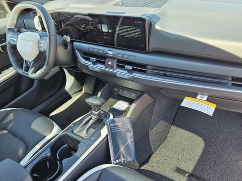 New 2026 Kia K4 GT-Line image 9