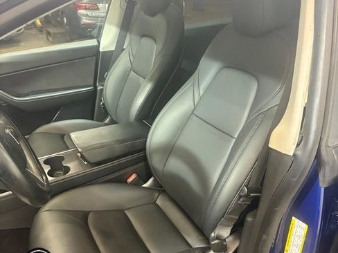 Used 2021 Tesla Model Y Long Range AWD/4WD image 7
