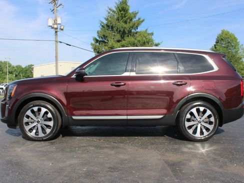 Used 2021 Kia Telluride S FWD image 11