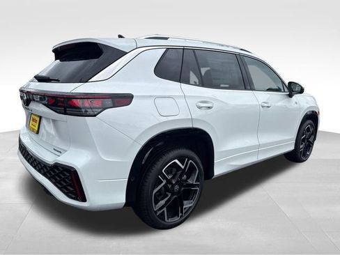 New 2026 Volkswagen Tiguan SEL R-Line image 7