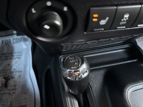 Used 2018 Jeep Wrangler Unlimited Rubicon w/ Cold Weather Group image 79