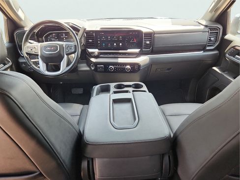 Used 2025 GMC Sierra 1500 SLT AWD/4WD image 10