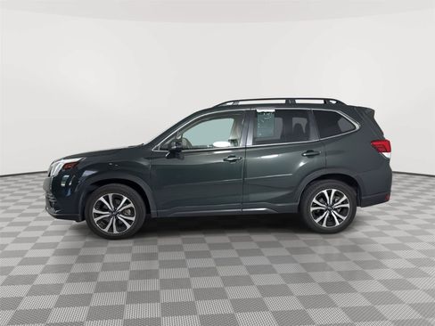 Used 2023 Subaru Forester Limited AWD/4WD image 4