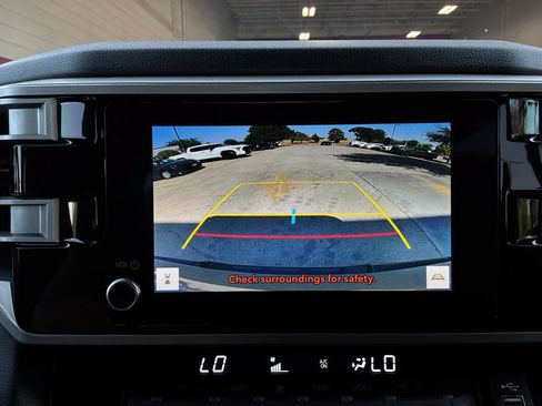 Used 2025 Toyota Tundra SR5 w/ SR5 Premium Package RWD image 33