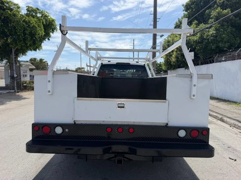 Used 2021 Ford F350 XLT AWD/4WD image 4
