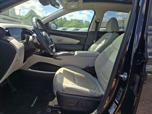 Used 2024 Hyundai Tucson Limited FWD image 13