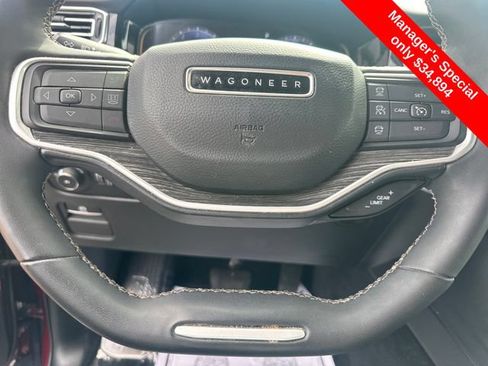 Used 2022 Jeep Wagoneer Series III w/ Premium Group I AWD/4WD image 21