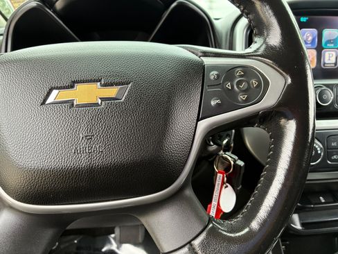 Used 2016 Chevrolet Colorado LT w/ LT Convenience Package image 24