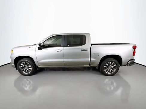 Used 2024 Chevrolet Silverado 1500 RST w/ Z71 Off-Road Package AWD/4WD image 5