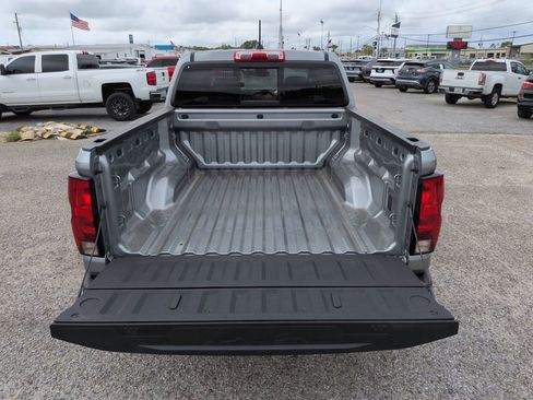 New 2026 Chevrolet Colorado W/T w/ WT Custom Package AWD/4WD image 32