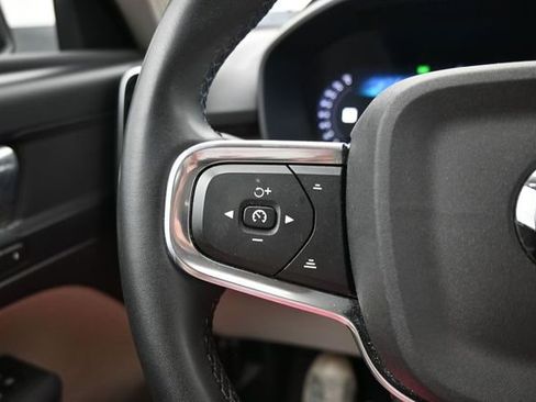 Used 2023 Volvo XC40 B5 Plus w/ Driver Assist Package AWD/4WD image 26