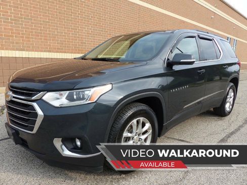 Used 2019 Chevrolet Traverse LT w/ LPO, Floor Liner Package AWD/4WD image 1