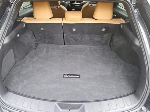 Used 2024 Lexus UX 250h AWD w/ Premium Package image 10