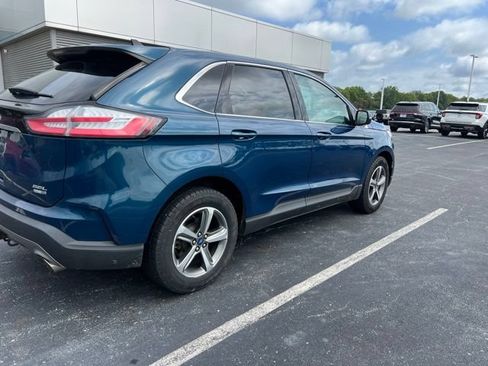 Used 2020 Ford Edge SEL w/ Convenience Package AWD/4WD image 9