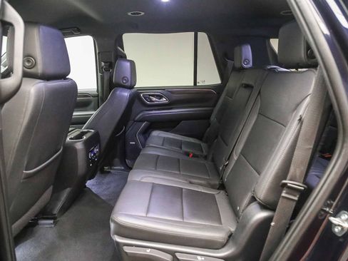 Used 2023 Chevrolet Tahoe LT w/ Luxury Package AWD/4WD image 19