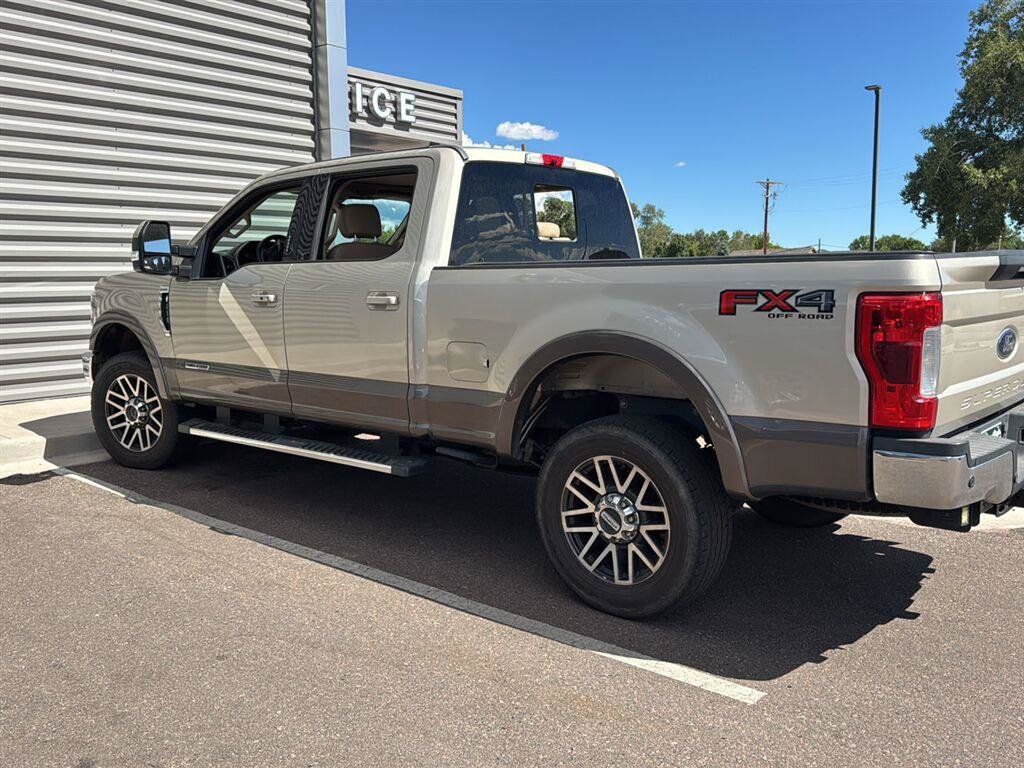 Used 2018 Ford F250 Lariat w/ Lariat Ultimate Package AWD/4WD image 8